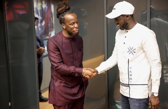 Le Président Bassirou Diomaye Faye et le rappeur français Youssoupha
