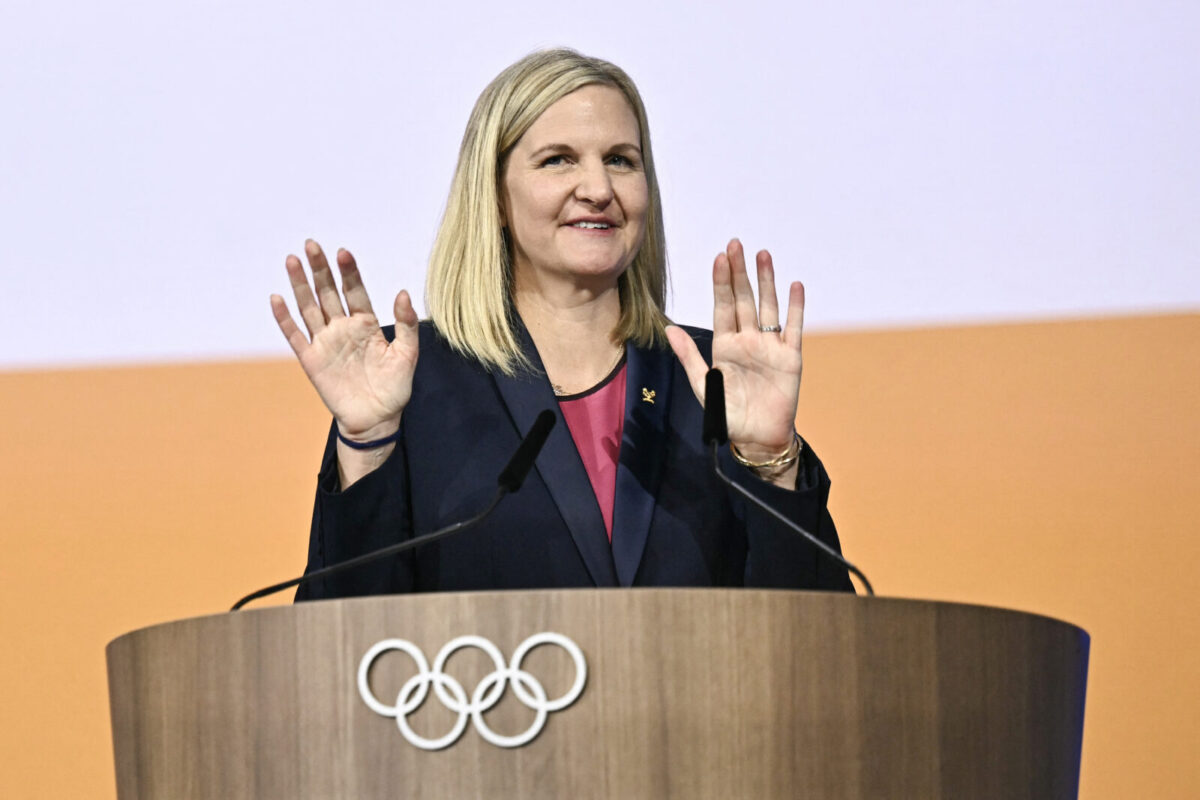 Kirsty Coventry, première femme à la tête du CIO