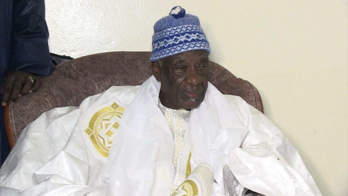 Le Khalife Serigne Ahmadou Mokhtar Mbacké lors du Magal de Darou Khoudoss