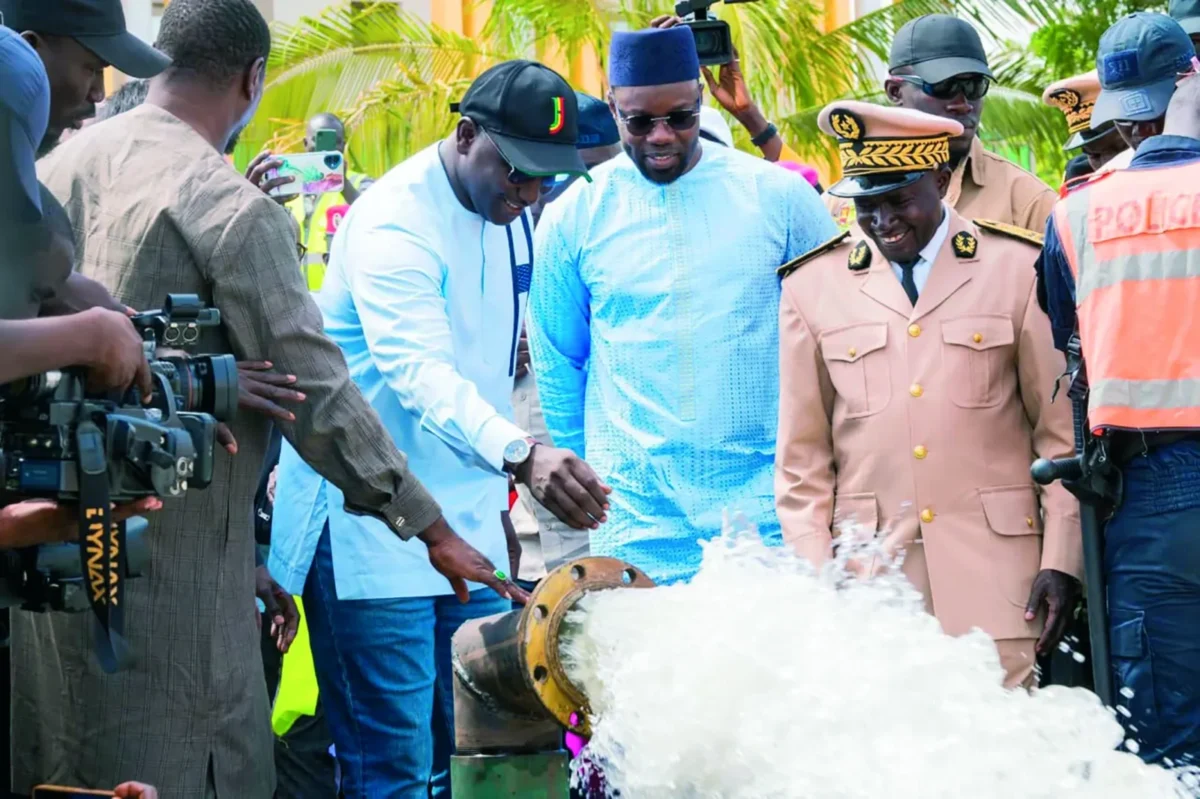 Ousmane Sonko inaugure un bassin d'écrêtage à Nguélémou pour lutter contre les inondations à Touba
