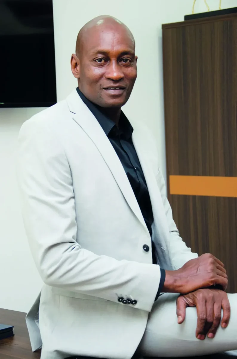 Modou Mamoune Sène, Jambaar
