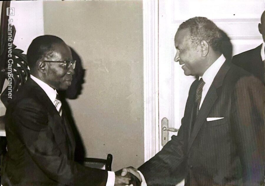 Amadou Makhtar Mbow et Léopold Sédar Senghor