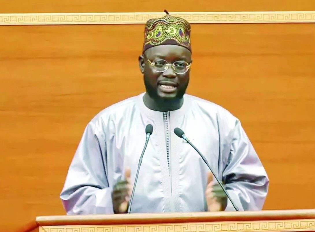 Le député Cheikh Oumar Bamba Diop, coordonnateur national du Mouvement des « doomu daara » du Pastef (Modap).sonne la mobilisation pour le meeting du PASTEF