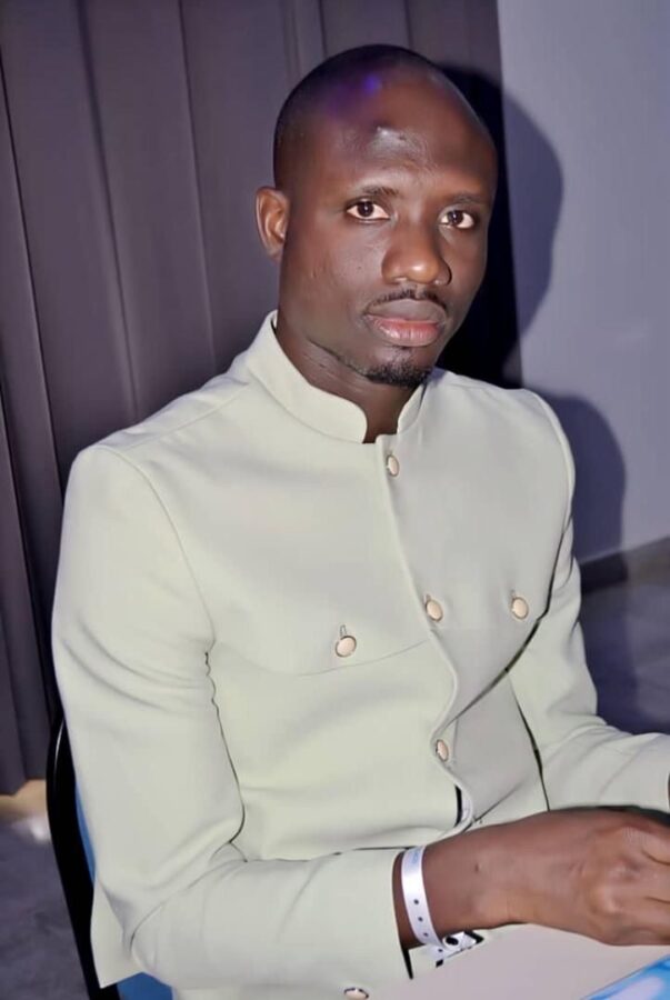 Saliou Diop Cissé, président du Cenacle des jeunes écrivains du Sénégal ...
