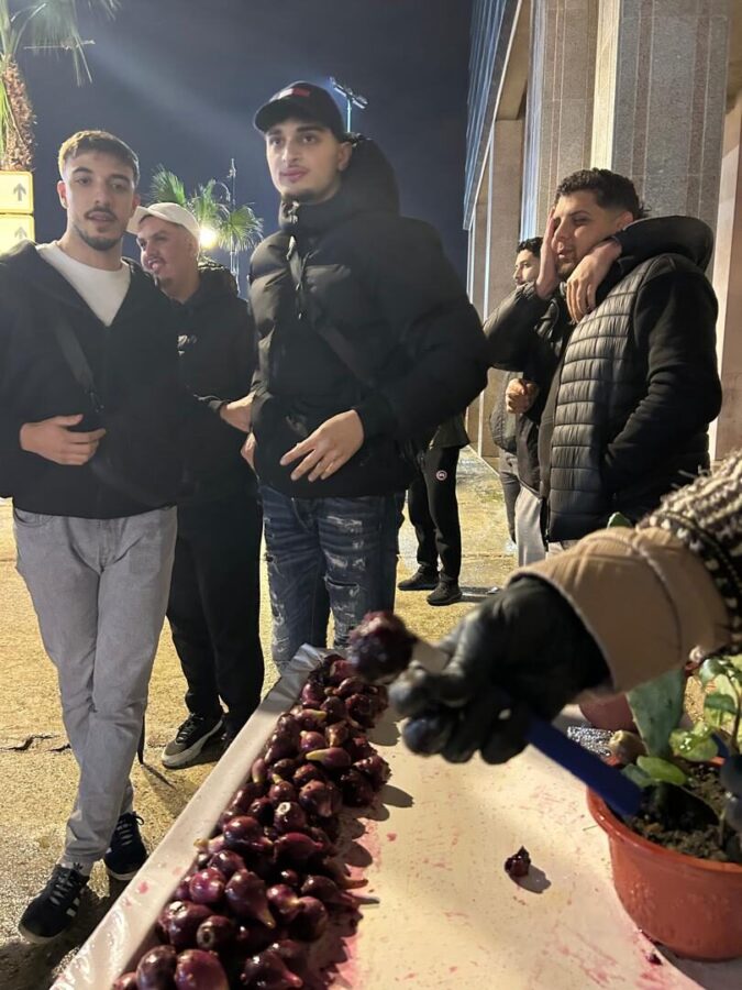 Figues de Barbarie à Tanger - CAN 2025