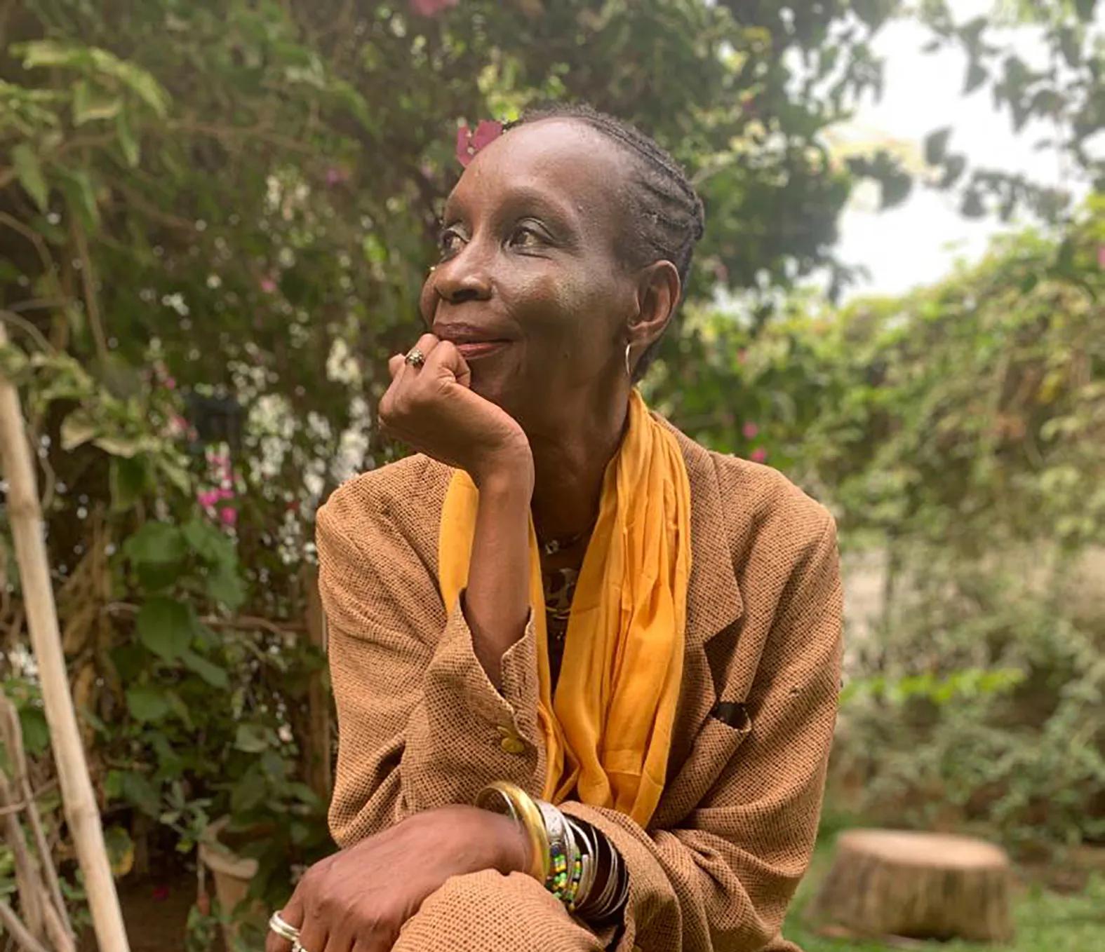 Fania Niang, artiste chanteuse : « L’Empreinte » d’une étoile Fania Niang, artiste chanteuse : « L’Empreinte » d’une étoile