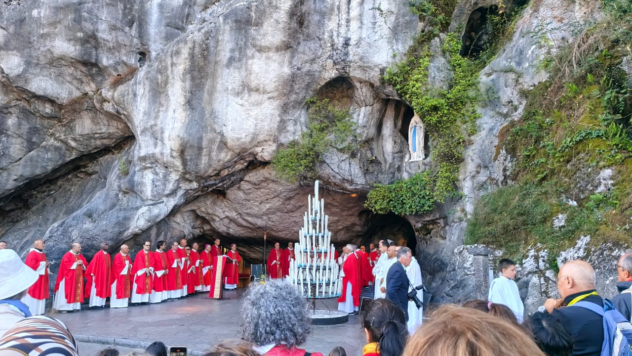 À Lourdes, les pèlerins sénégalais prient pour la justice et la paix