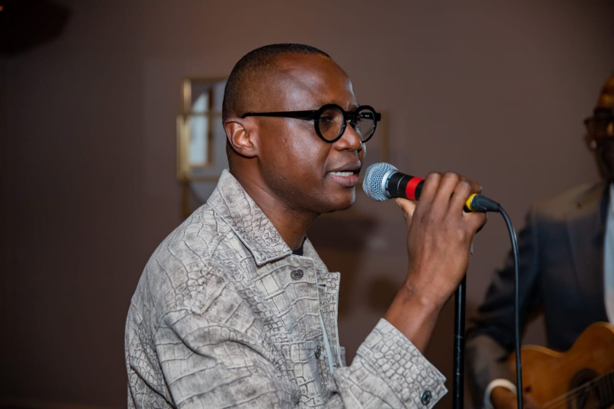 Assane Pène; musicien